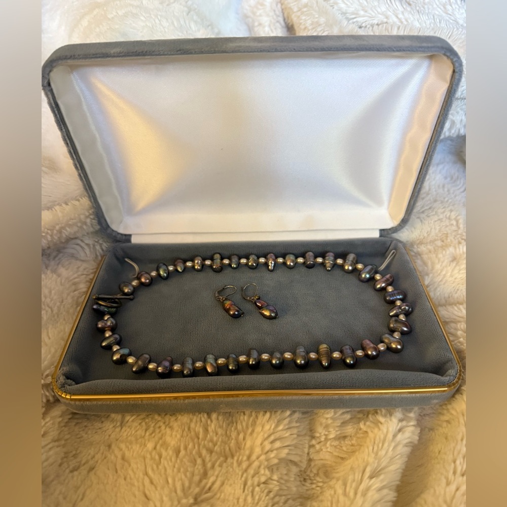 Stunning Baroque Peacock Freshwater Pearl Necklace & Earring Set